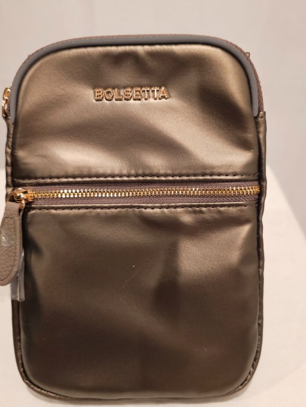 Bolsetta Magnetic Hip Pouch RFID Zipper Crossbody Beltless Handbag Metallic Copp